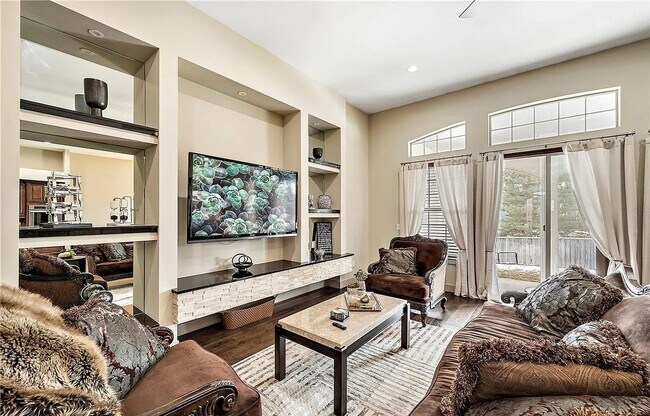 Building Photo - Furnished 5BD, 6BA Buffalo Run Ranch Home ...