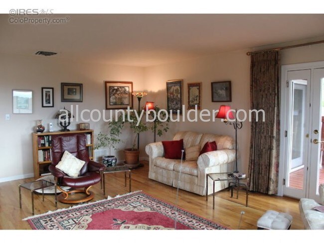 Foto del edificio - 6887 E County Line Rd