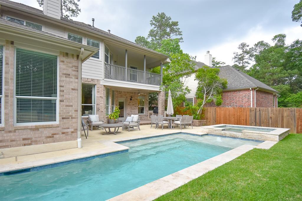 Primary Photo - 7 E Shale Creek Cir