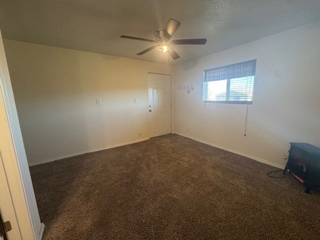 Building Photo - Dayton Studio All Utilities Included