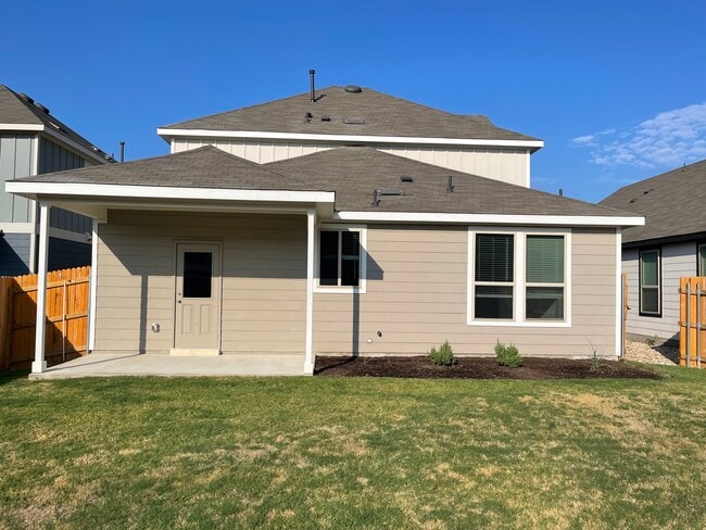 Building Photo - 1616 Holly Lk Dr