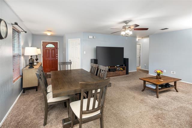 Building Photo - 1005 Shelborn Dr