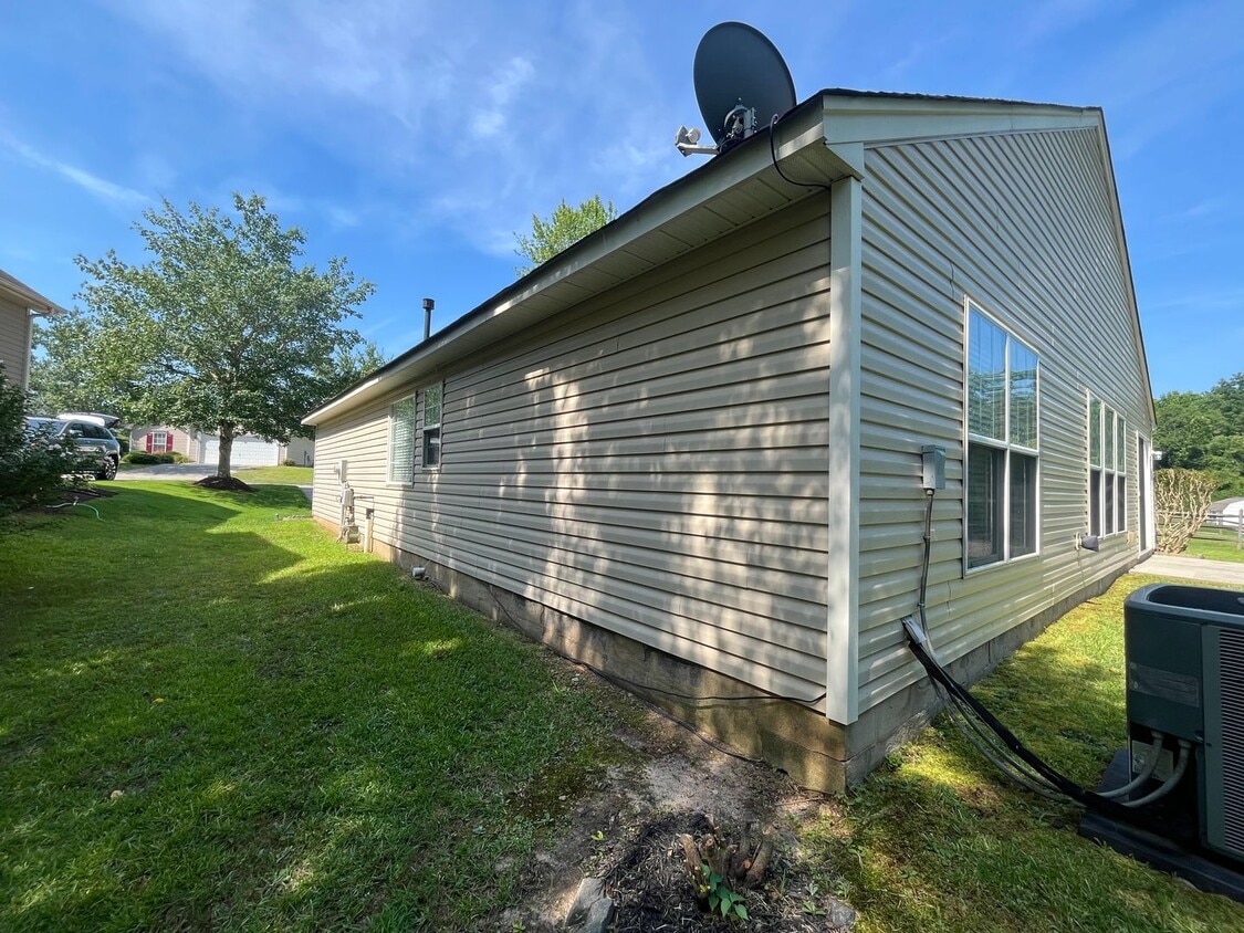 Building Photo - Charming 3 Bedroom, 2 Bath Home in Indian ...