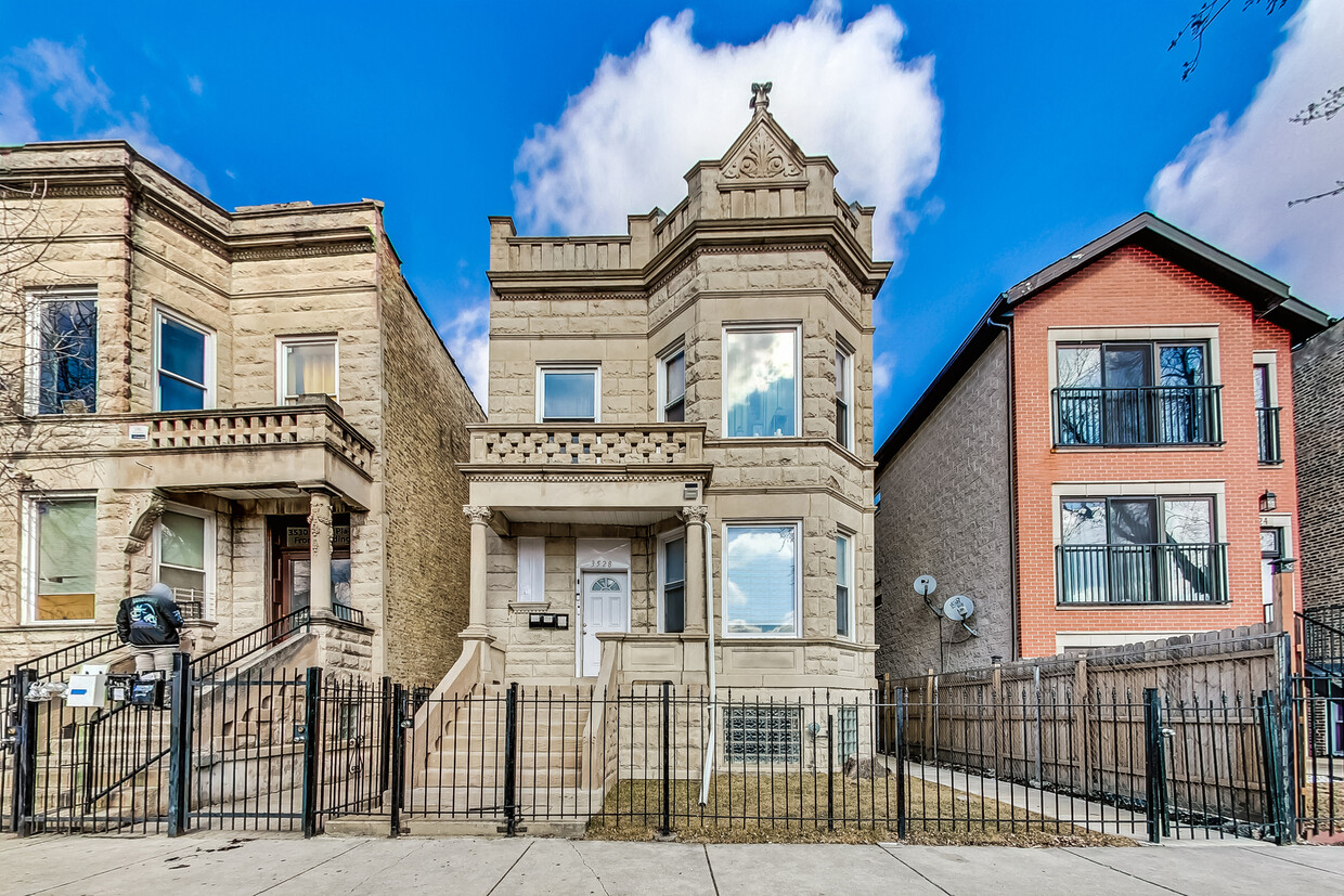 Primary Photo - 3528 W 12th Pl