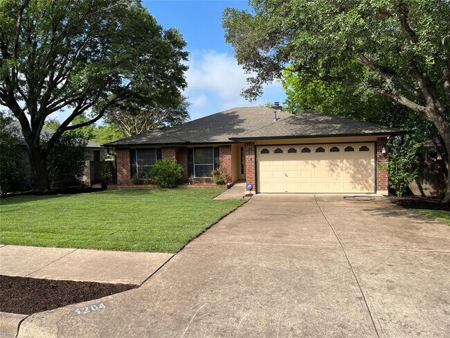 Building Photo - 1204 Jordan Ln