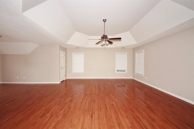 Building Photo - 1109 Lauren Way NW