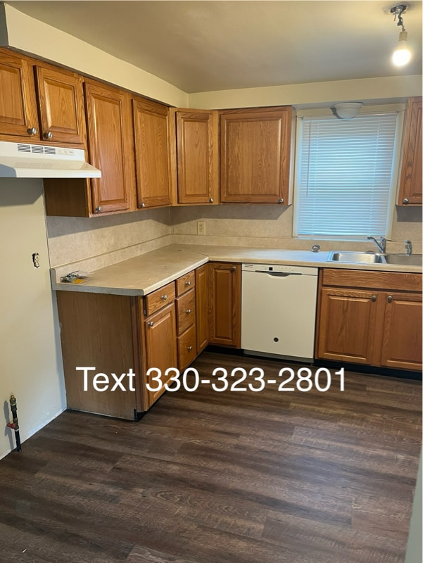 Foto del edificio - 5855 Lawnview St NW