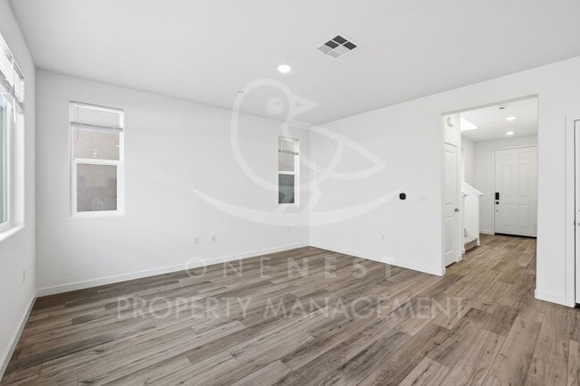 Building Photo - Modern Living at Its Finest: Brand New Twelve Bridges Home