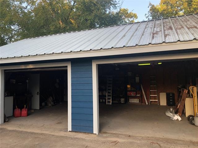 Building Photo - 23504 County Rd 448