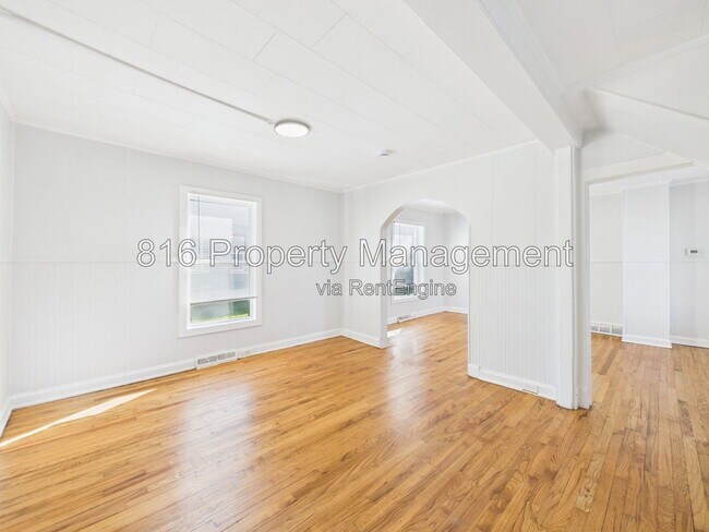 Foto del edificio - 836 N Montgall Ave