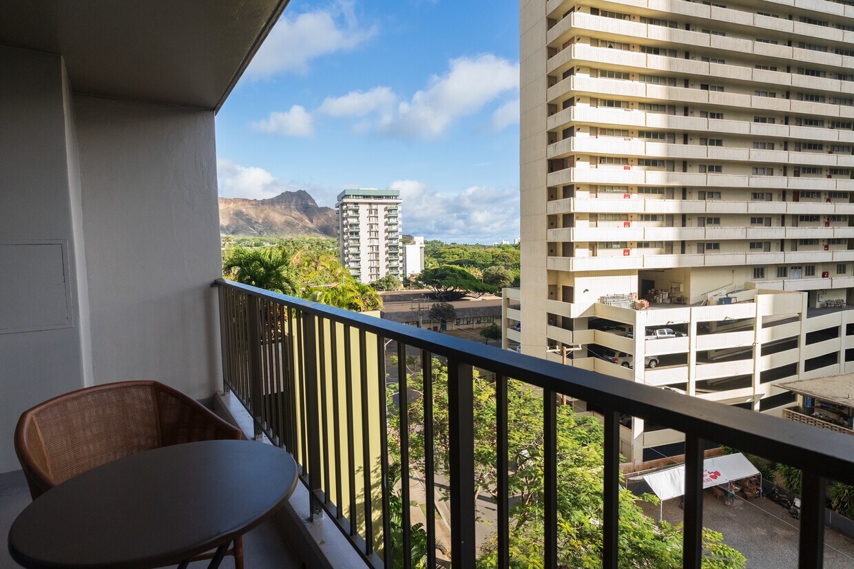Foto principal - 229 Paoakalani Ave