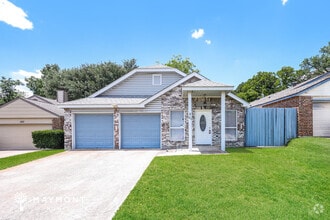 Building Photo - 1211 Hilburn Ct