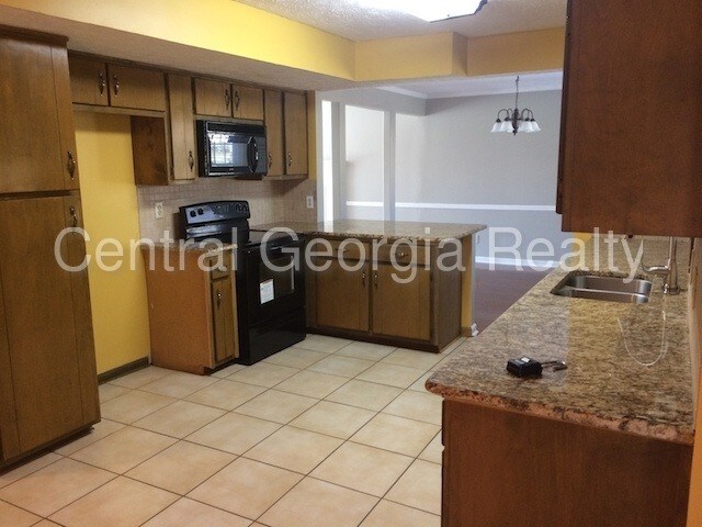 Foto del edificio - 284 Kite Lake Rd