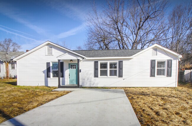 Exterior frontal - 515 flint st