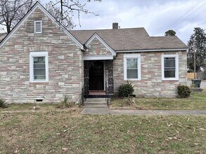 Building Photo - 2644 Burns Ave