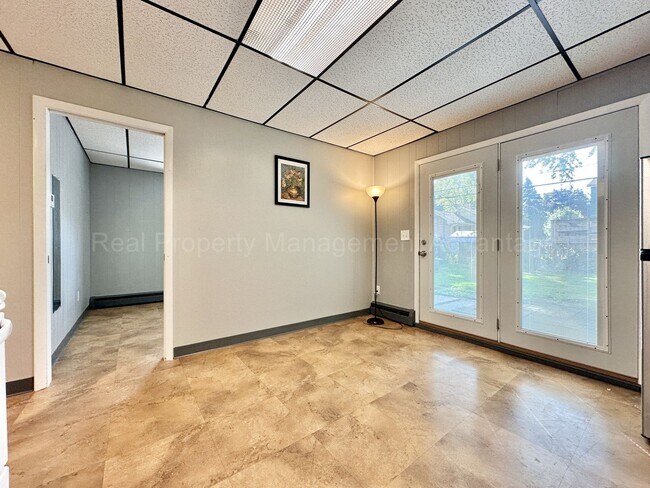 Foto del edificio - 574 Ardmore Dr