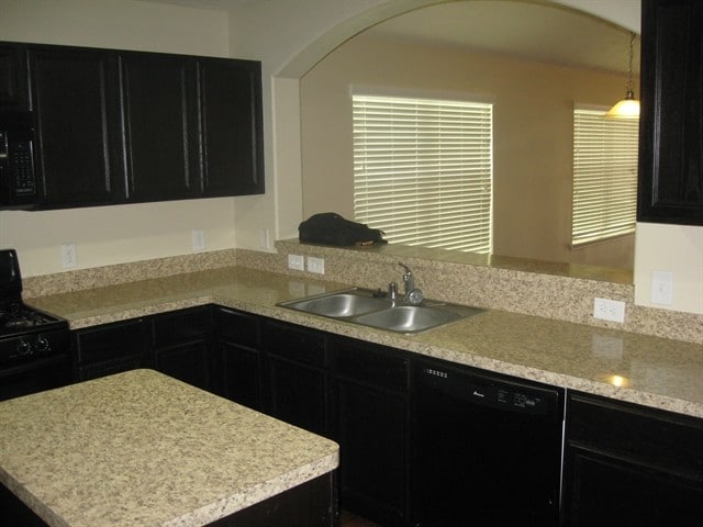 Building Photo - 882 Darbydale Crossing Ln