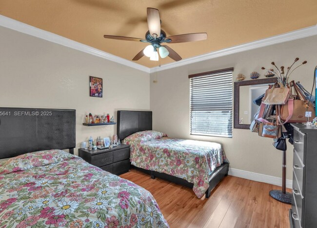 Foto del edificio - 12217 SW 203rd Ter