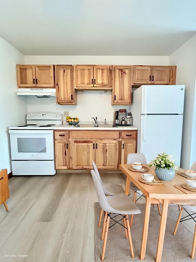Virtually Staged Kitchen - 1905 Austin Ave