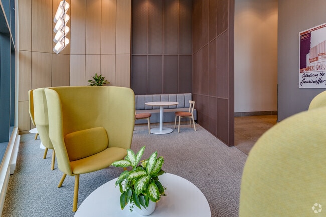 Lobby Photo - The Hyland