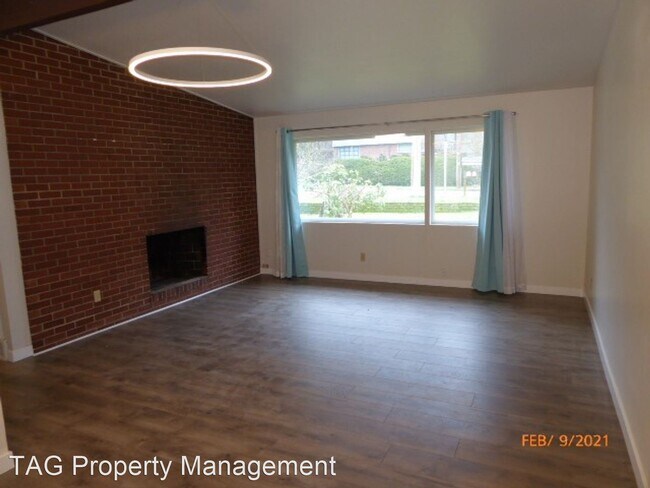 Foto del edificio - 3 br, 2 bath House - 14633 SE Allen Rd