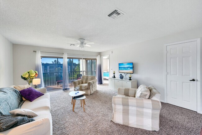 Foto del edificio - 1645 Spoonbill Ln