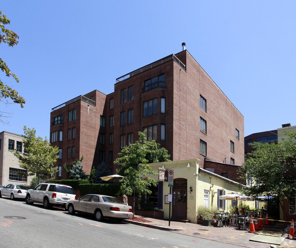 Primary Photo - Wadsworth House
