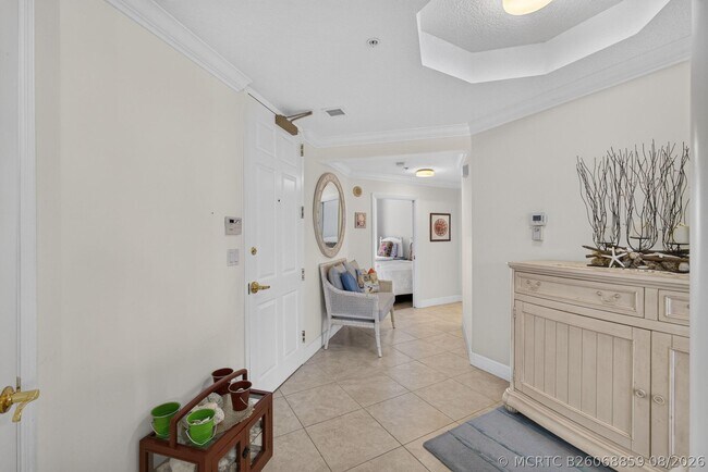 Building Photo - 221 Ocean Grande Blvd