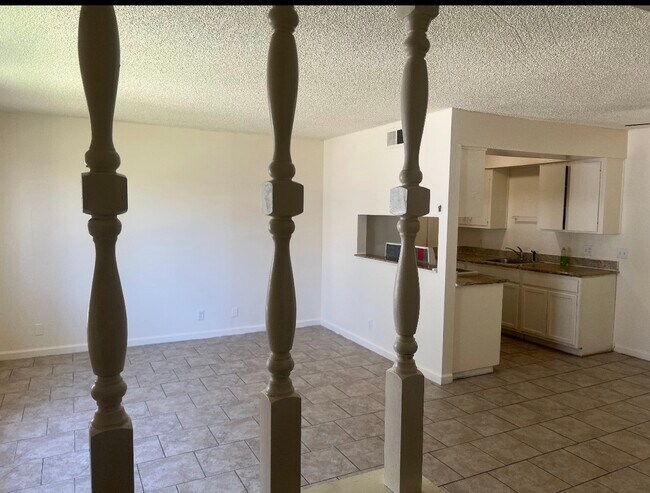 Foto del edificio - 1218 Casita Dr