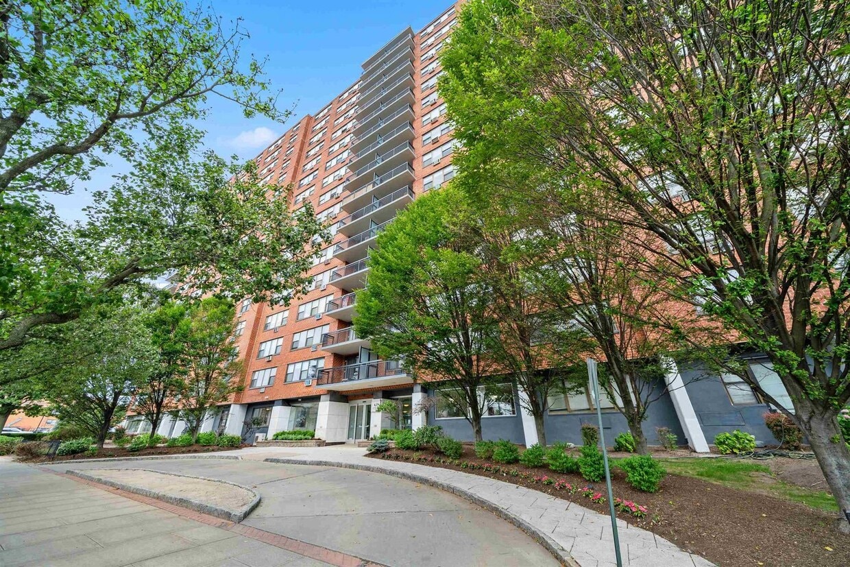 Foto principal - 500 Central Ave