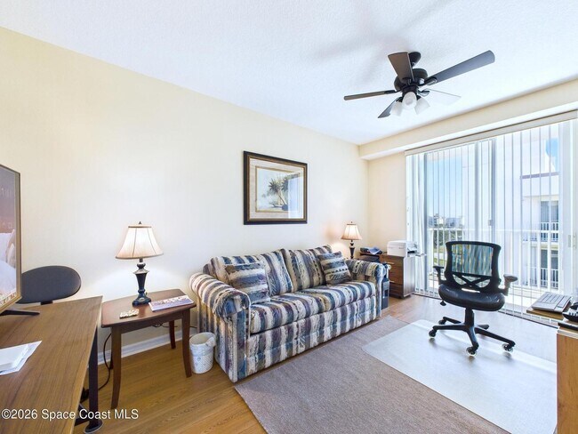 Foto del edificio - 8951 Lake Dr