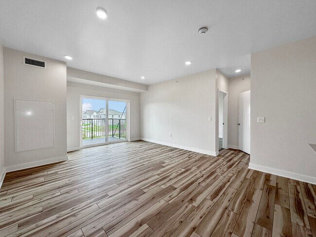 Building Photo - Stratford Pointe