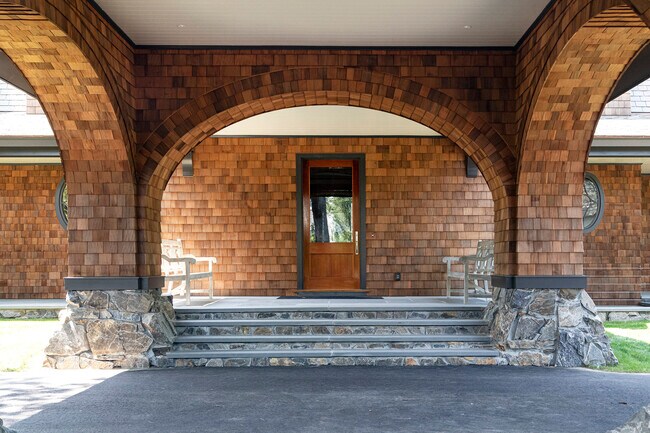 Foto del edificio - 9 Arlington Ave