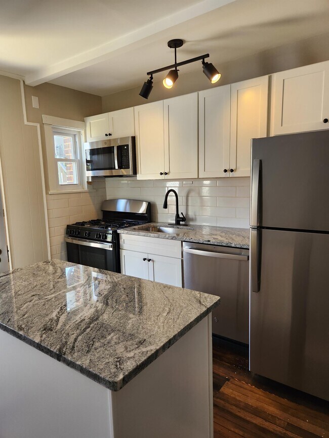 548 Reynolds Ave, Lancaster, PA 17602 Townhome Rentals in Lancaster