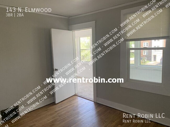 Building Photo - 143 N. Elmwood-