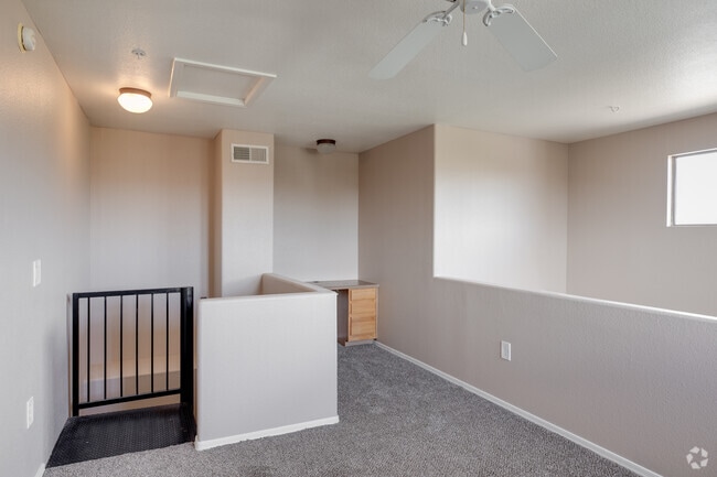 1BR, 1BA - 932SF - EDGE at Grayhawk