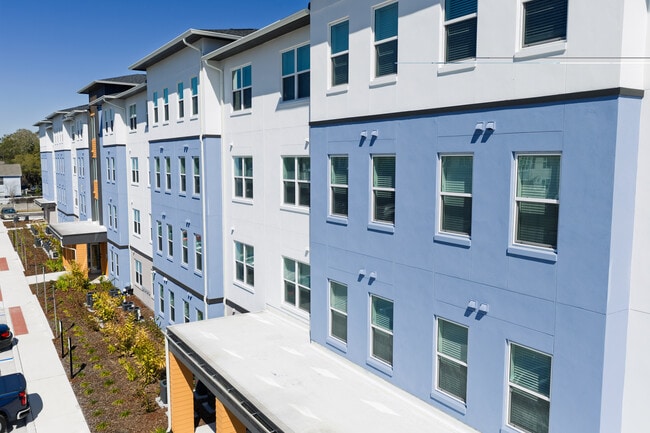 Foto del edificio - Zion Village