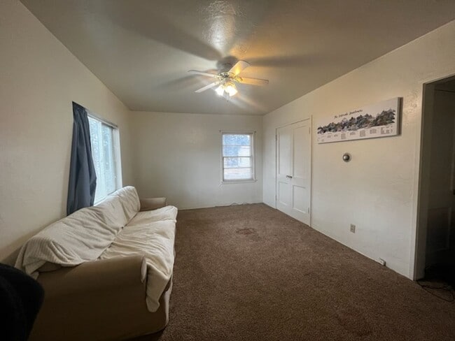 Foto del edificio - Charming 1 bedroom Apartment