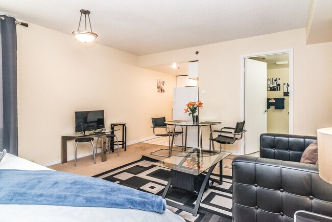 Photo du bâtiment - 218 Rue Sainte-Catherine E