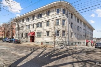 Building Photo - 5523 Ellsworth Ave