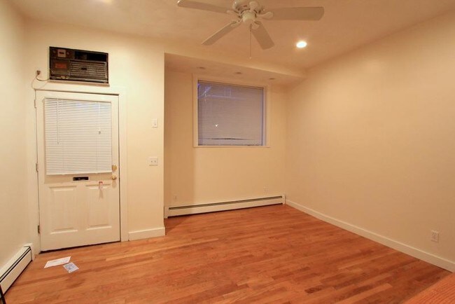 Foto del edificio - 302 Highland Ave