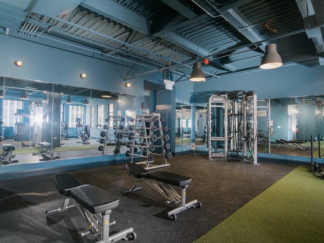 Building Photo - 25 E Adams St