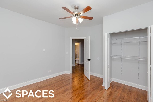 Building Photo - 2 br, 1 bath  - 6106 N Winthrop Ave 2