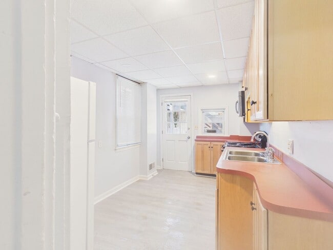 Foto del edificio - 2 Bedroom Single Family on Penn with Bonus Room