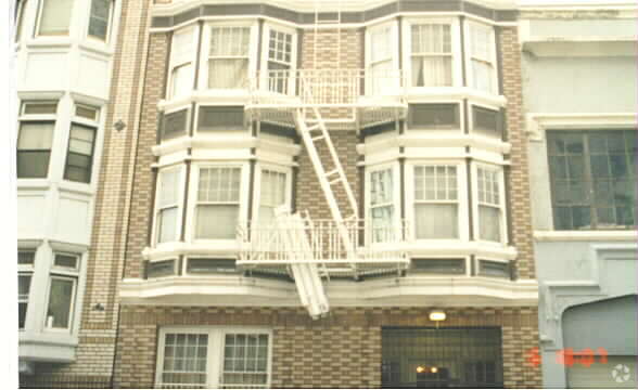 Building Photo - 646 O'Farrell St