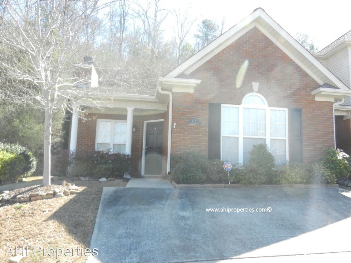 112 Hayesbury Ct, Pelham, AL 35124 House Rental in Pelham, AL