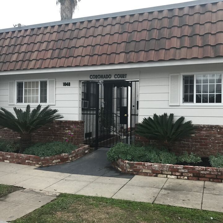 Foto del edificio - 1048 Coronado Avenue,