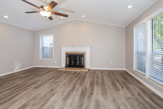 Building Photo - 3708 Fox Hunt Trail