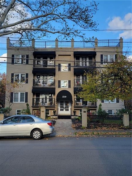 Building Photo - 219 Beaver St