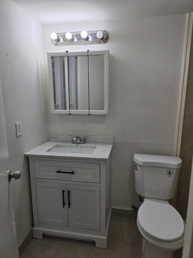 Foto del edificio - 1500 N Congress Ave